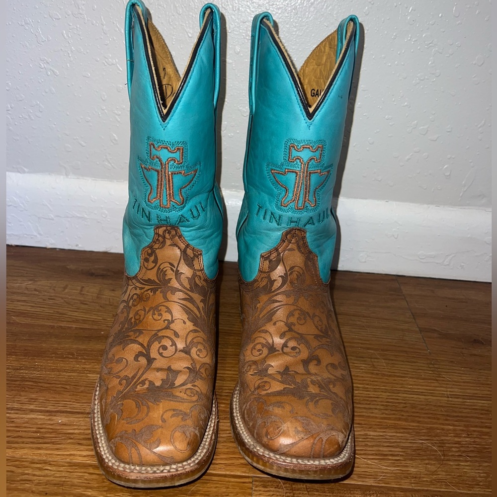 Tin haul king tut boots